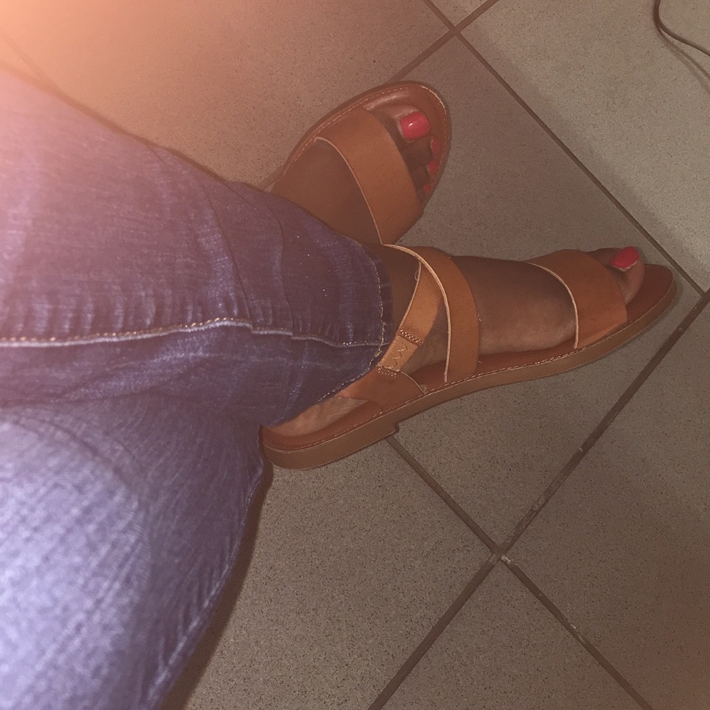 Sandals - Picture 2 of 2